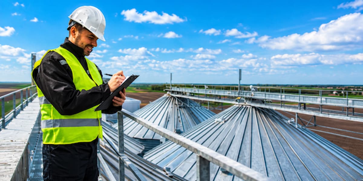 How Smart Roof Management Protects Commercial Assets